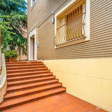 Al Castello-5terre-near The Station-ac Apartment La Spezia